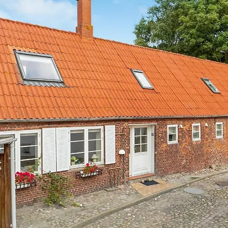 4 Bedroom Lovely In * Tonder