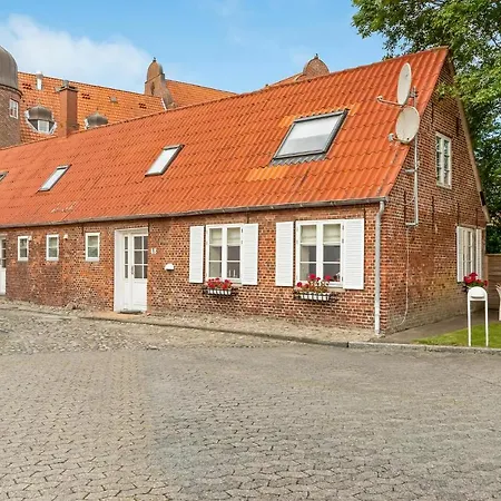 4 Bedroom Stunning In * Tonder