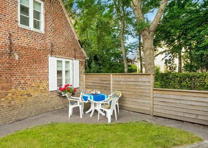 4 Bedroom Lovely In *